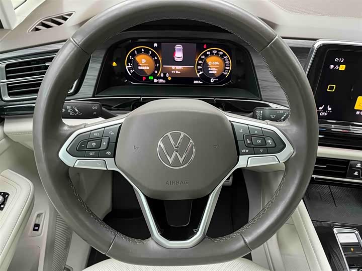 Фото 3 - Volkswagen Viloran