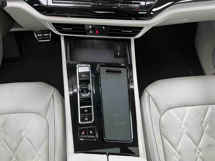 Фото 5 - Volkswagen Viloran