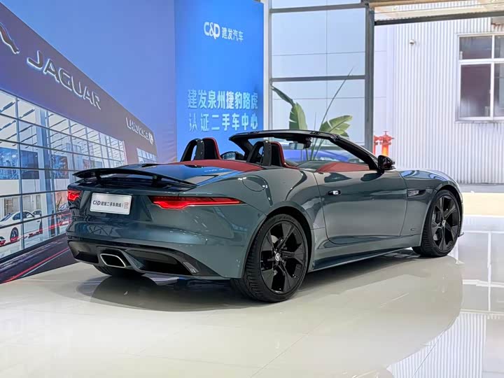 Фото 8 - Jaguar F-Type