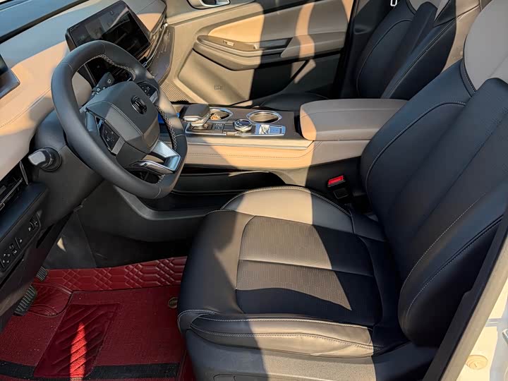 Фото 9 - Changan CS55 Plus