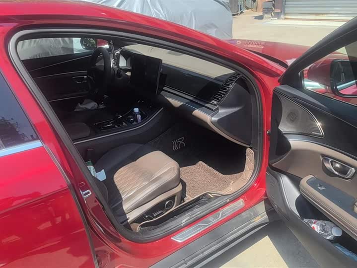 Фото 8 - BYD Han