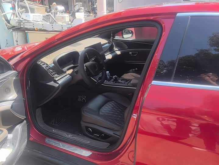 Фото 9 - BYD Han