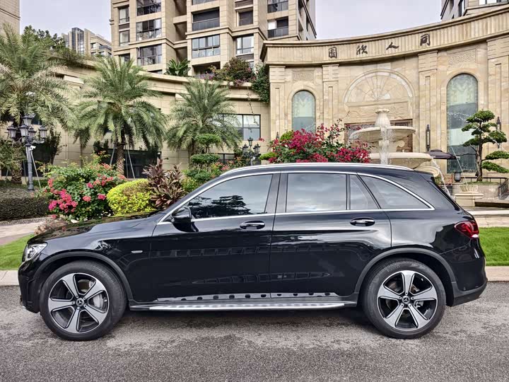 Фото 4 - Mercedes-Benz GLC-Class