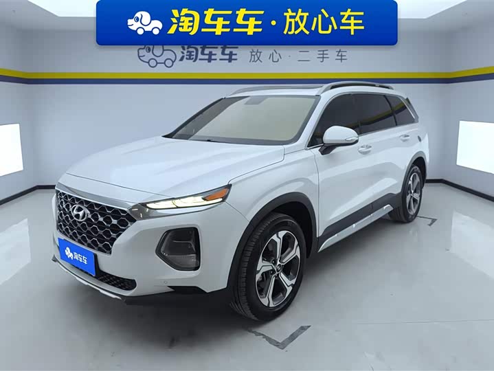 Фото 1 - Hyundai Santa Fe