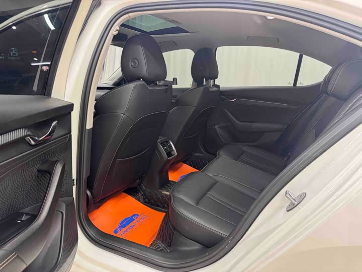 Фото 8 - Skoda Octavia Pro