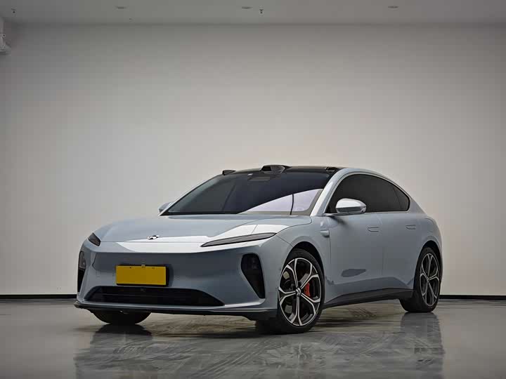 Фото 1 - Nio ET5