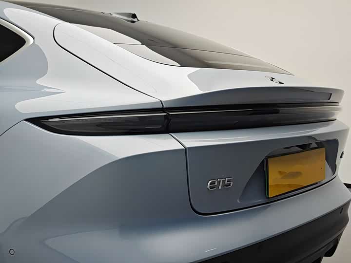 Фото 7 - Nio ET5