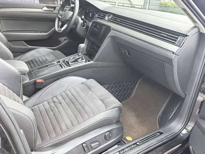 Фото 9 - Volkswagen Magotan