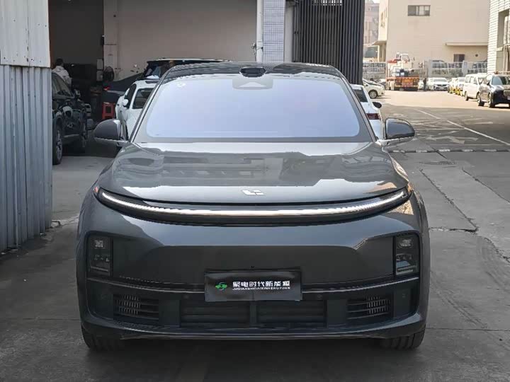 Фото 2 - LiXiang L7