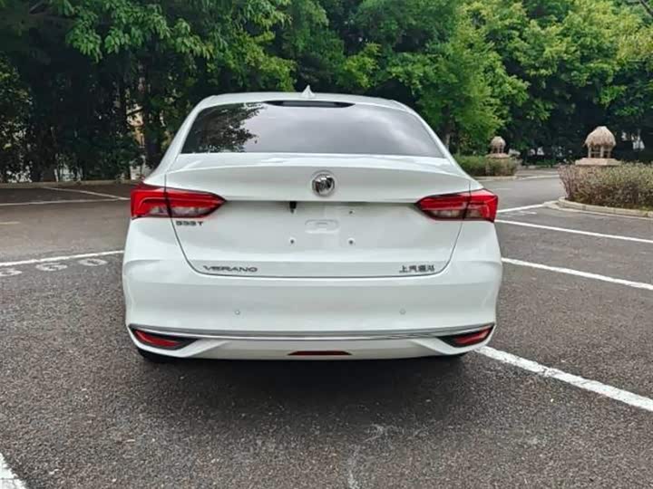 Фото 8 - Buick Verano