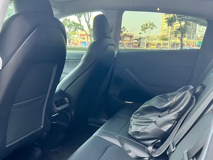 Фото 5 - Tesla Model Y