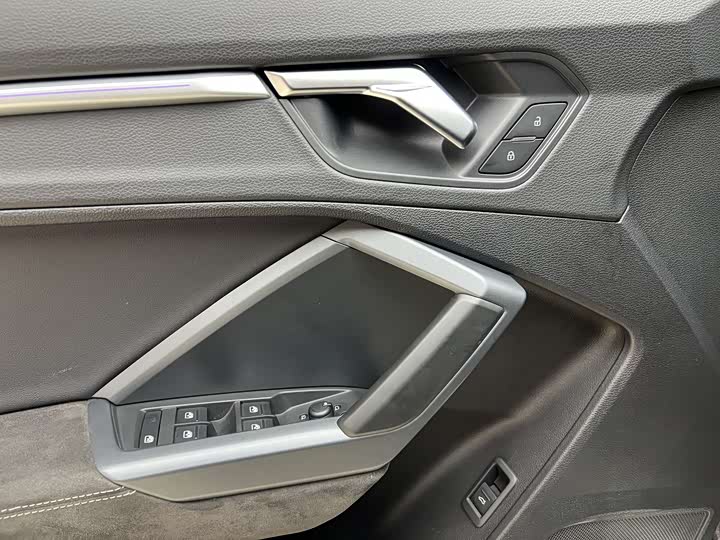 Фото 4 - Audi Q3 Sportback