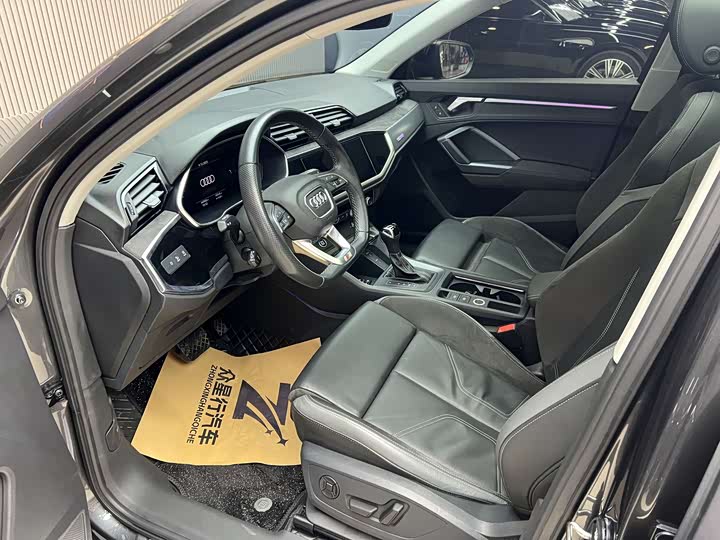 Фото 6 - Audi Q3 Sportback