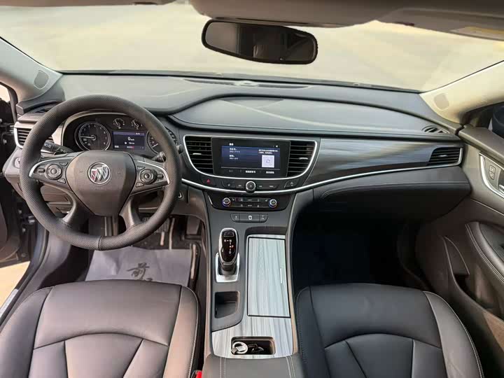 Фото 4 - Buick LaCrosse