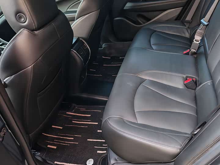 Фото 9 - Buick LaCrosse