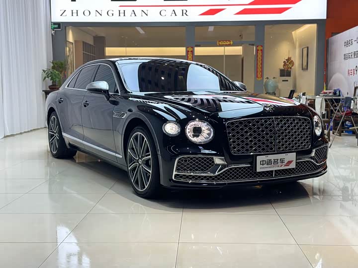 Фото 3 - Bentley Flying Spur Hybrid