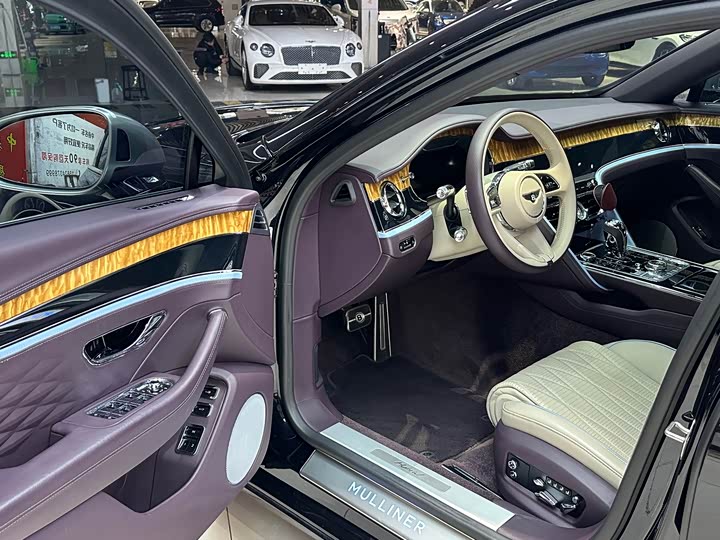 Фото 6 - Bentley Flying Spur Hybrid