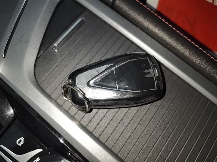 Фото 9 - Changan CS75 Plus