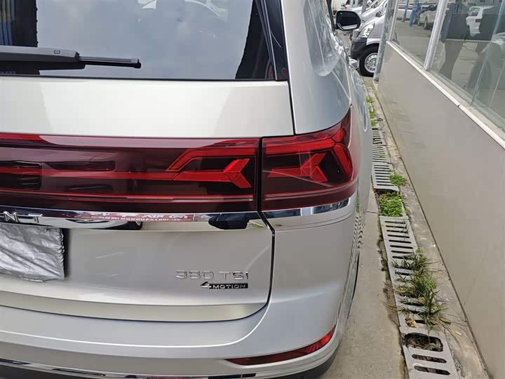 Фото 8 - Volkswagen Teramont Pro