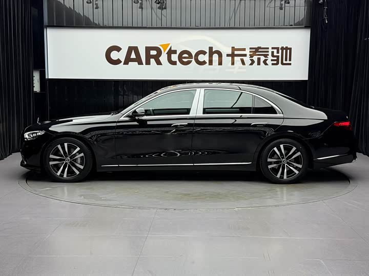 Фото 8 - Mercedes-Benz S-Class