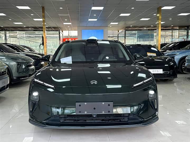 Фото 2 - Nio ET5