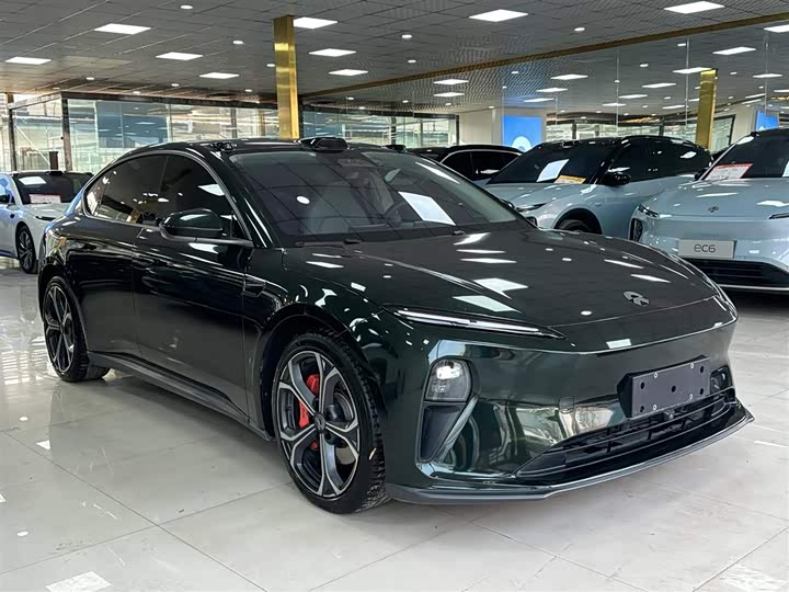 Фото 3 - Nio ET5