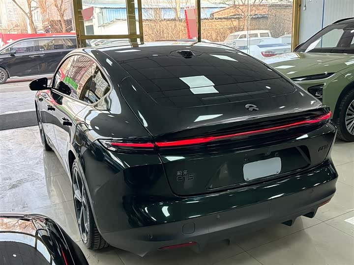Фото 6 - Nio ET5