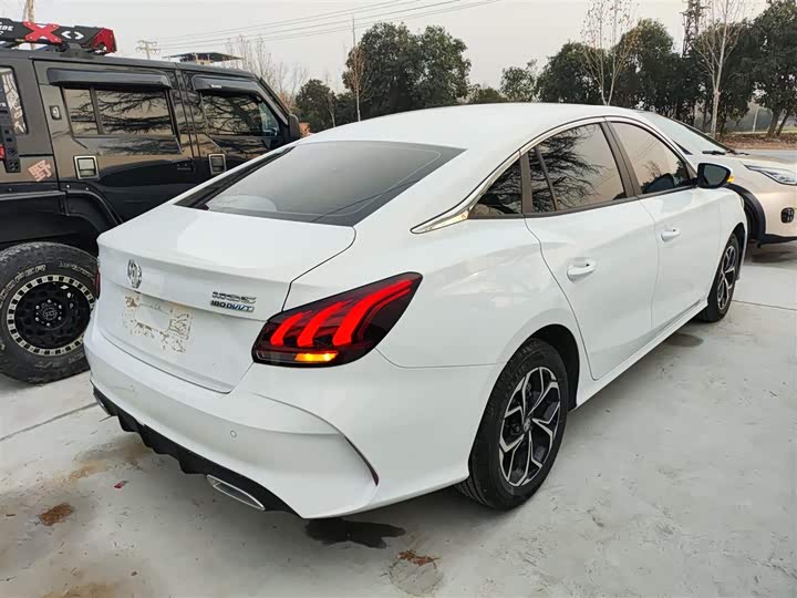 Фото 7 - MG Motor 5