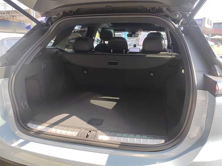 Фото 9 - Nio ES7