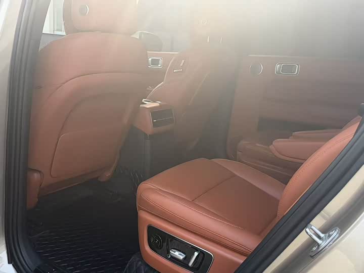 Фото 7 - LiXiang L9