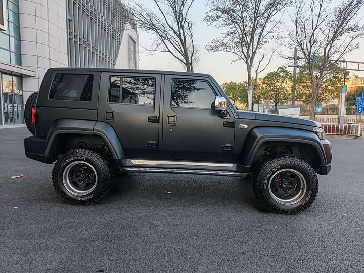 Фото 4 - BAIC Beijing BJ40