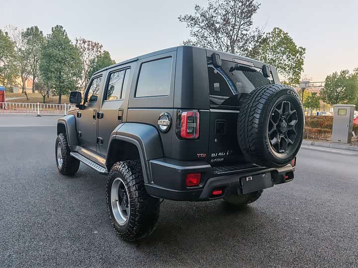 Фото 7 - BAIC Beijing BJ40
