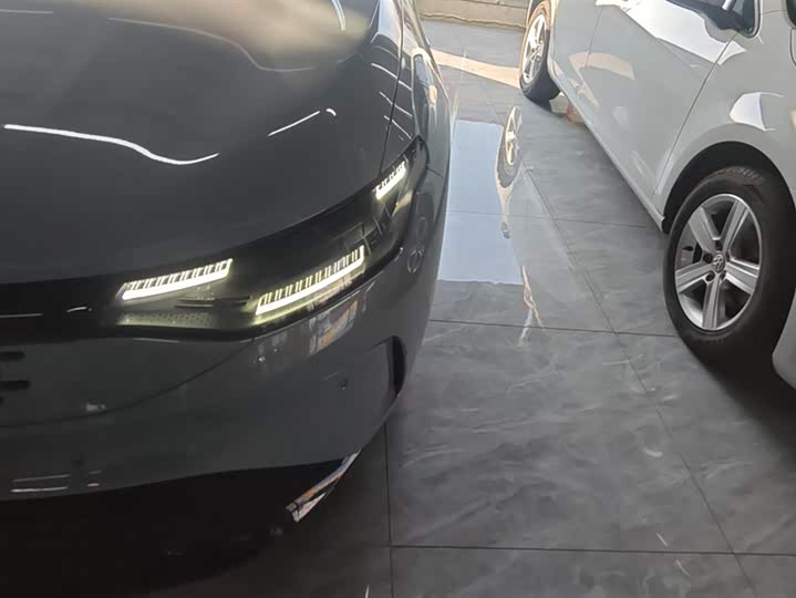 Фото 5 - Leapmotor C01