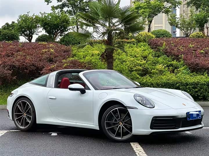 Фото 3 - Porsche 911