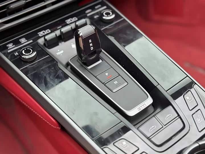 Фото 7 - Porsche 911