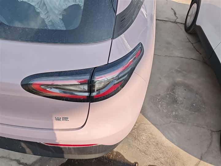 Фото 8 - Geely Galaxy Geome