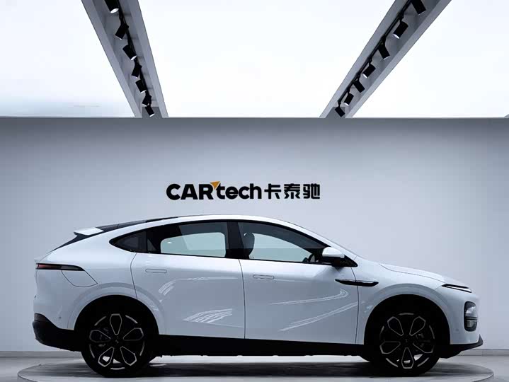 Фото 4 - XPeng G6