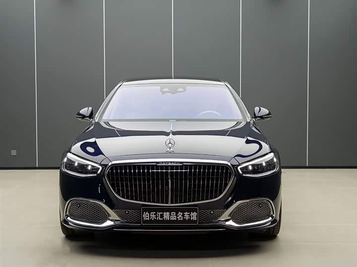 Фото 3 - Mercedes-Benz Maybach S-Class