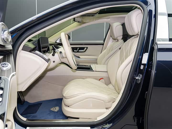 Фото 9 - Mercedes-Benz Maybach S-Class