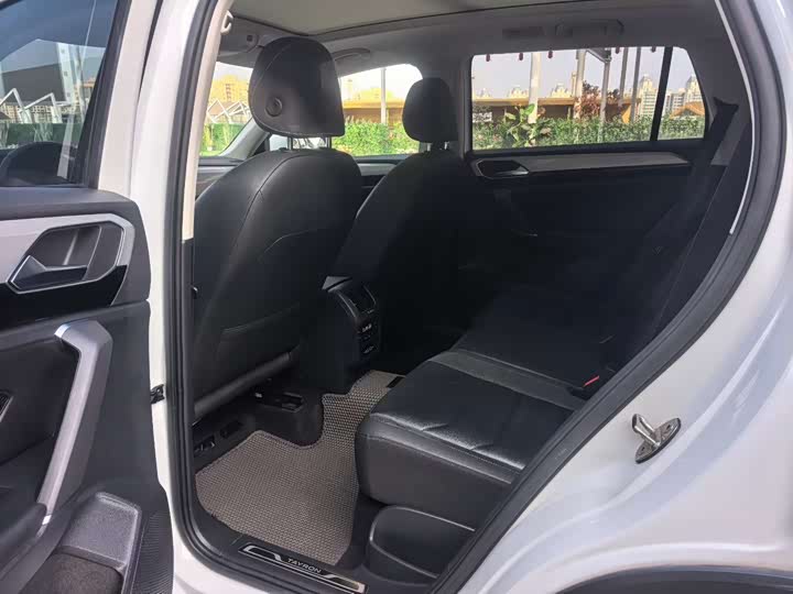 Фото 9 - Volkswagen Tayron