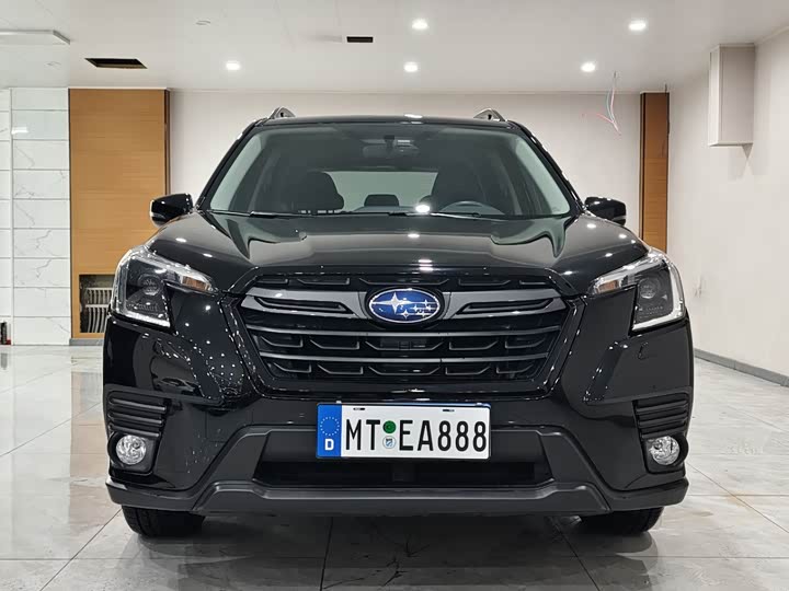 Фото 2 - Subaru Forester