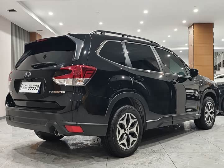 Фото 6 - Subaru Forester