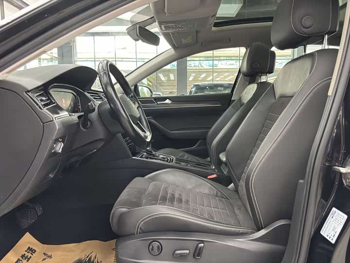 Фото 4 - Volkswagen Magotan