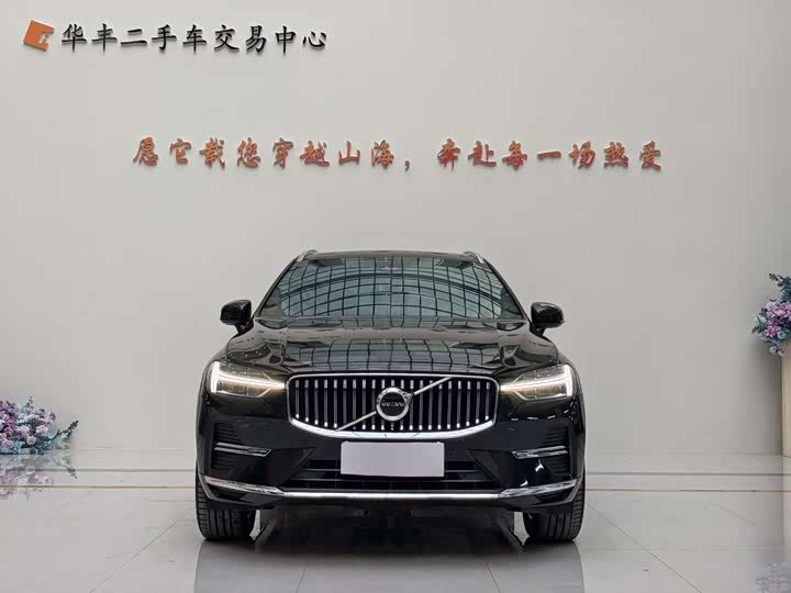 Фото 2 - Volvo XC60