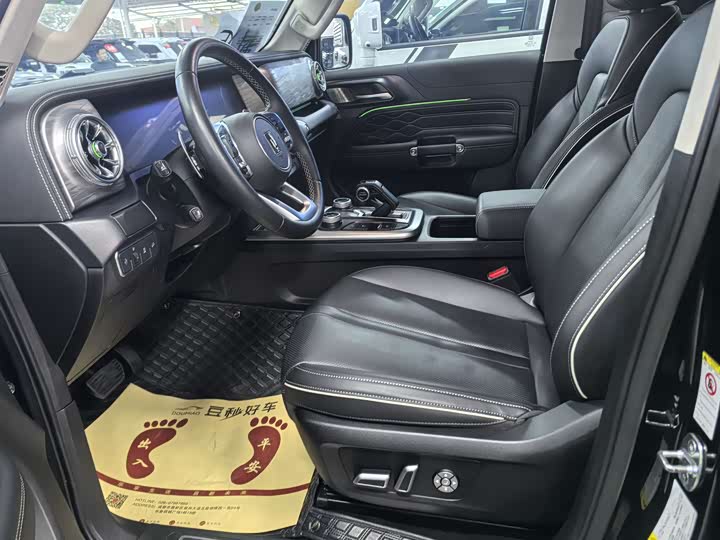 Фото 8 - Tank 300