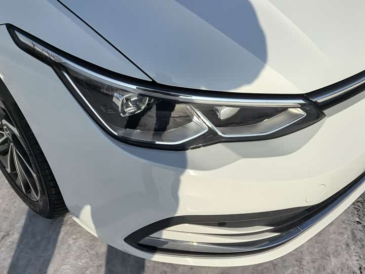 Фото 9 - Volkswagen Golf