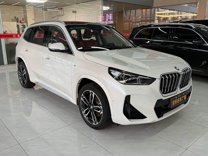 Фото 3 - BMW X1