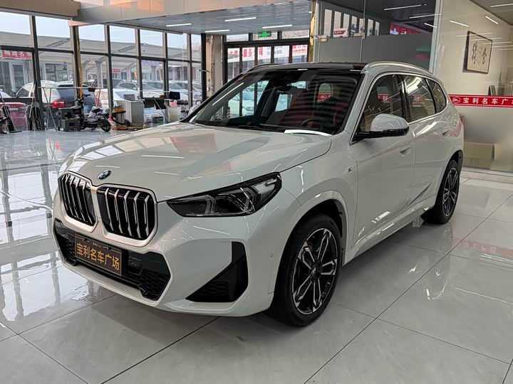 Фото 4 - BMW X1