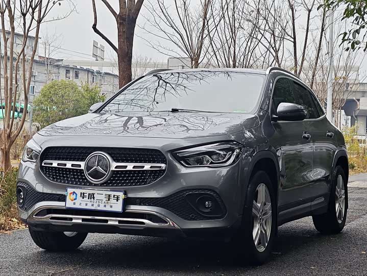 Фото 1 - Mercedes-Benz GLA-Class