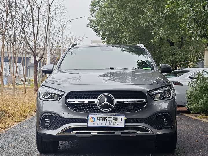 Фото 2 - Mercedes-Benz GLA-Class